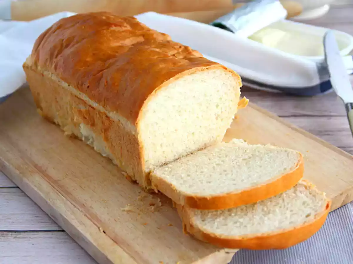Hjemmebagt sandwichbrød