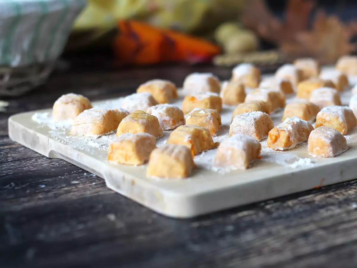 Hjemmelavede græskargnocchi: bløde, delikate og perfekte til efteråret! - foto 2