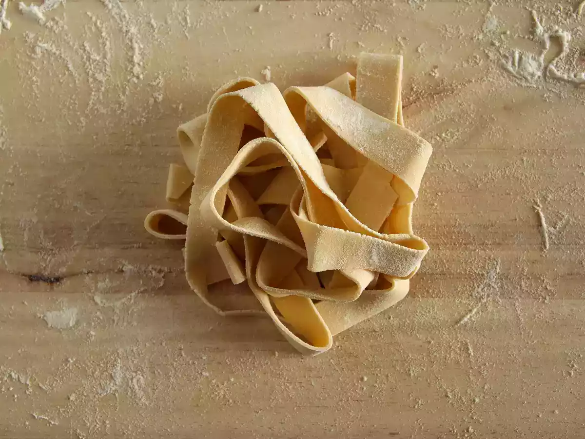 Hjemmelavet æggepappardelle: opskriften forklaret trin for trin - foto 6