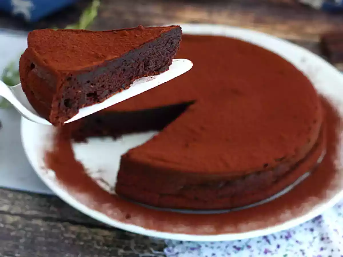 Hjemmelavet chokolademousse-kage