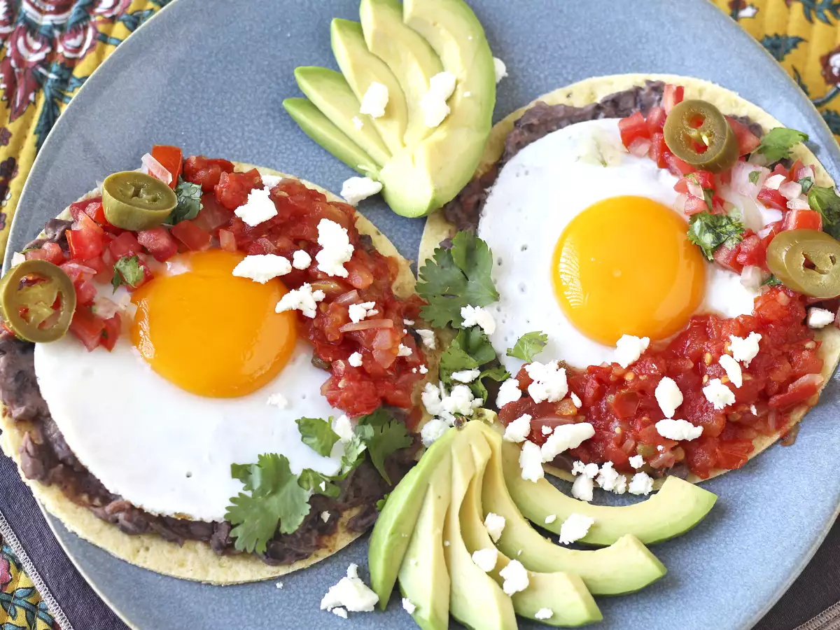 Huevos rancheros: den ikoniske og velsmagende mexicanske opskrift - foto 4