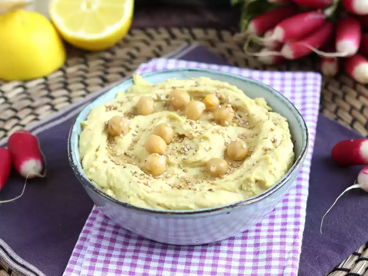 Hummus med konserveret citron for en endnu mere delikat smag