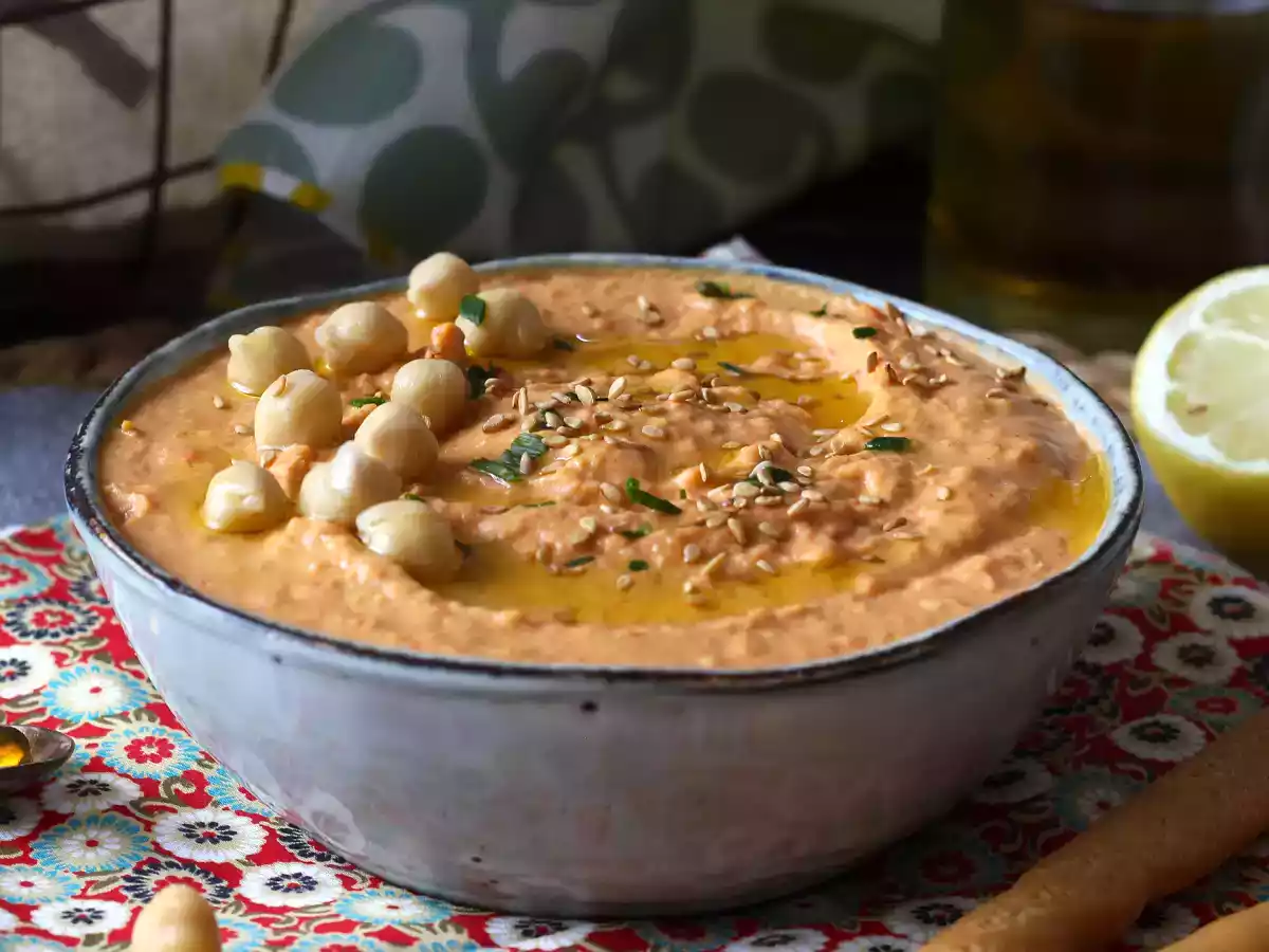 Hummus med rød peberfrugt