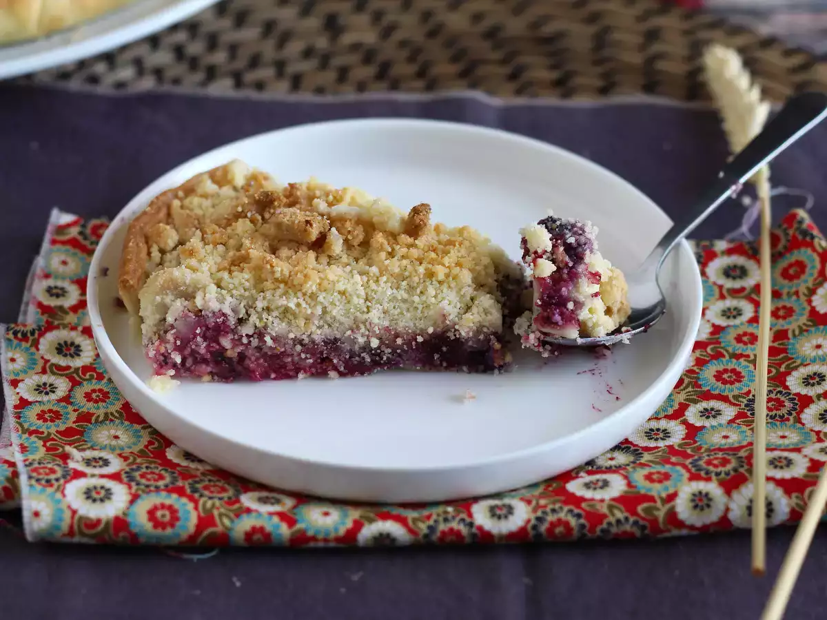 Hurtig crumbletærte med røde bær - foto 5