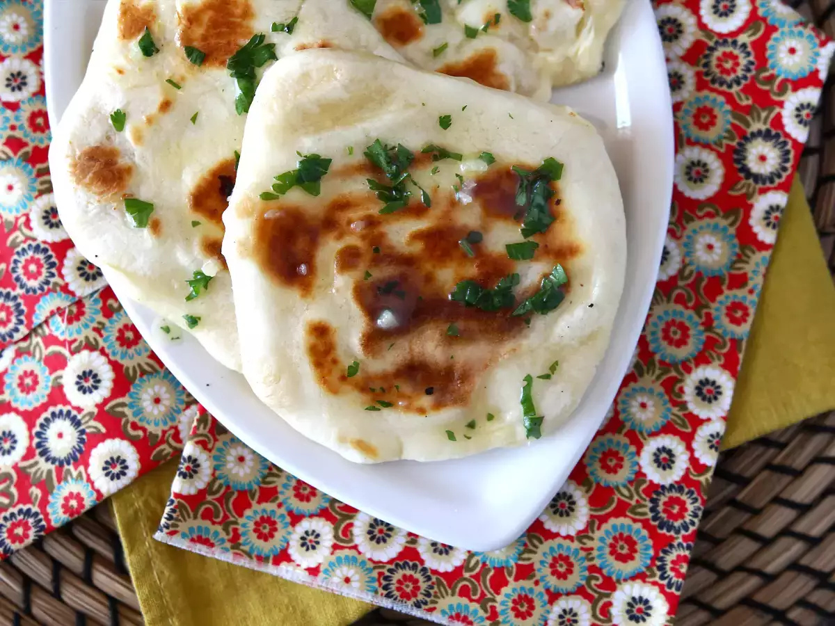 Hurtige naanbrød med ost - foto 3
