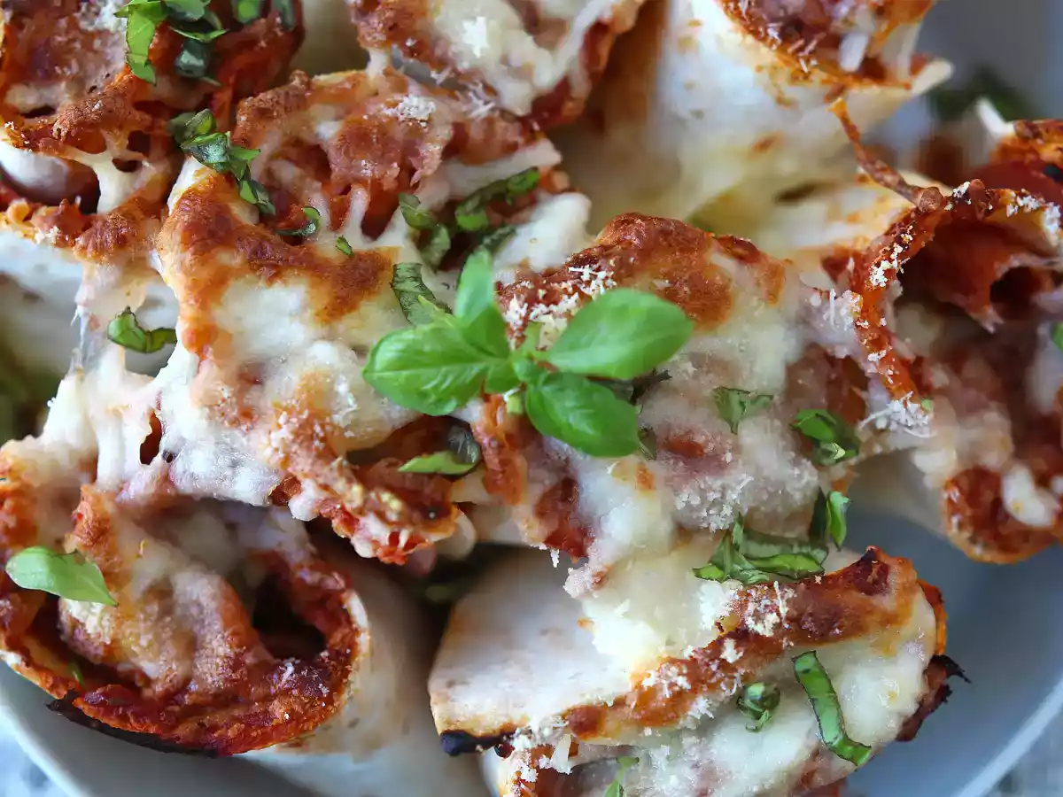 Hvad kan man lave med tortillas? En gourmetret til deling med pizzasmag! - foto 4
