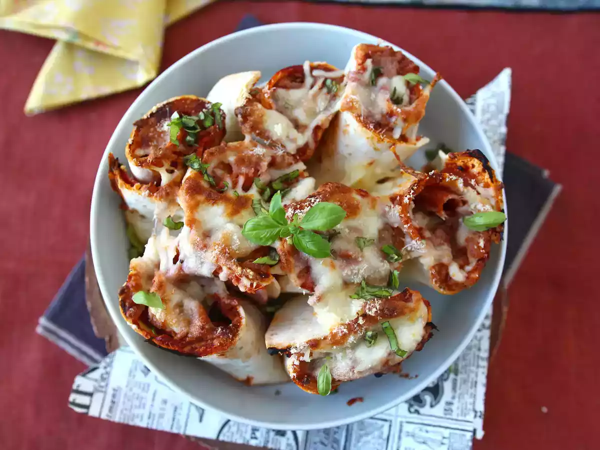 Hvad kan man lave med tortillas? En gourmetret til deling med pizzasmag! - foto 6
