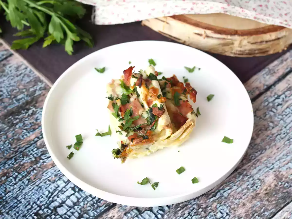 Hvad man kan gøre med tortillas Skinke-, spinat- og mozzarellagratin i kransekagestil - foto 4