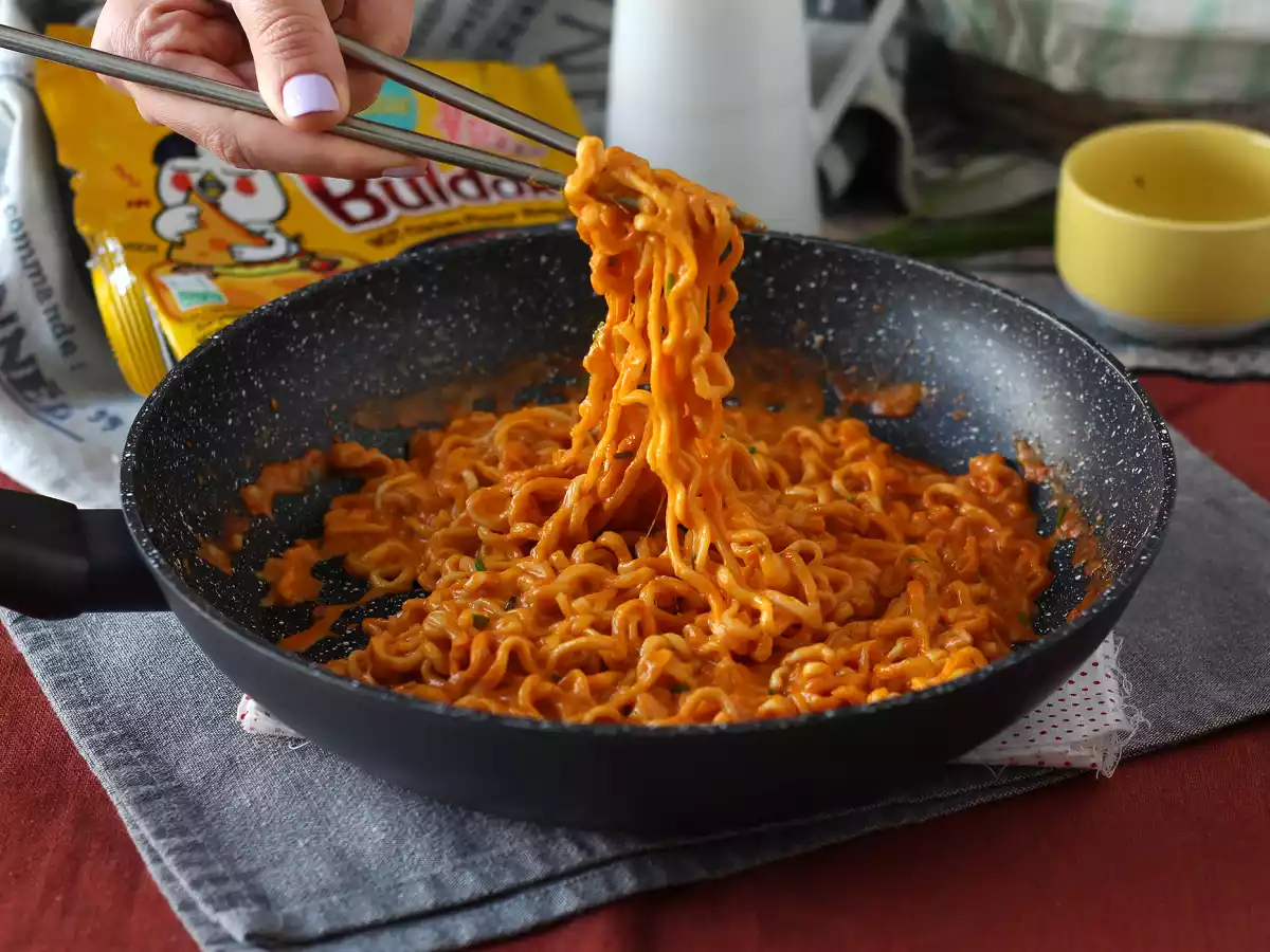 Hvordan laver man Cheese Buldak? Hurtig og nem opskrift! - foto 2