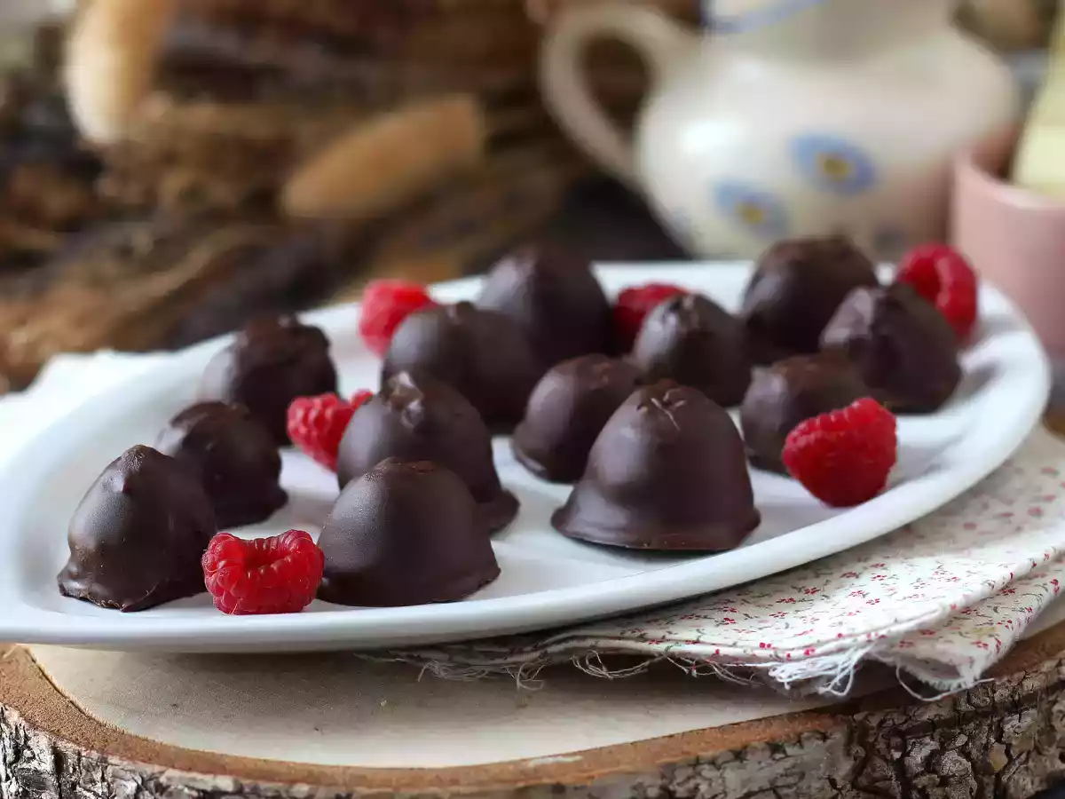Hvordan laver man hjemmelavet Franui? Disse super trendy chokoladehindbær! - foto 3
