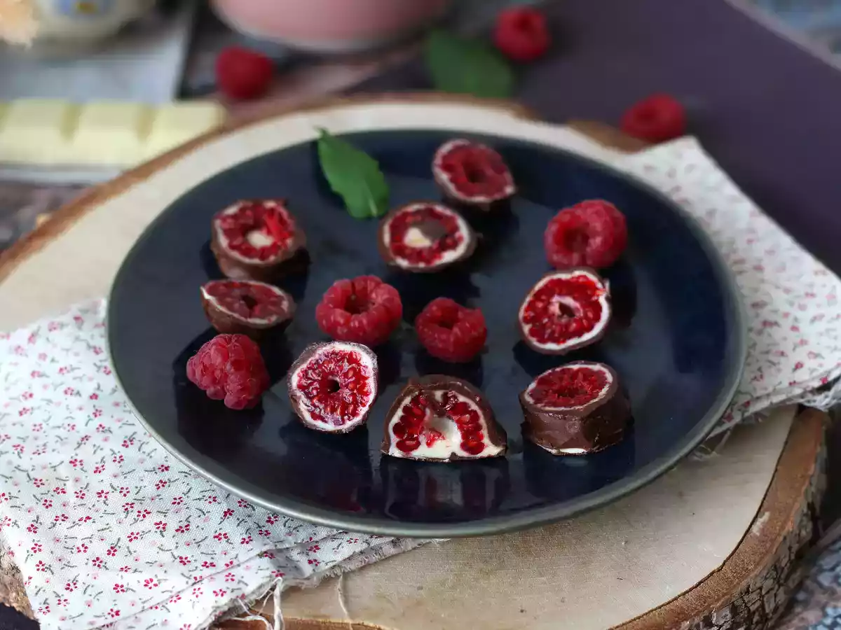 Hvordan laver man hjemmelavet Franui? Disse super trendy chokoladehindbær! - foto 4