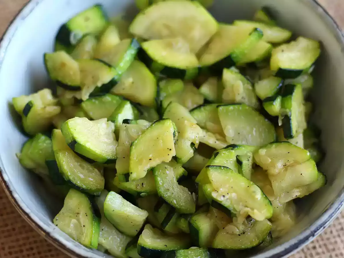 Hvordan steger jeg courgetter på panden? - foto 3