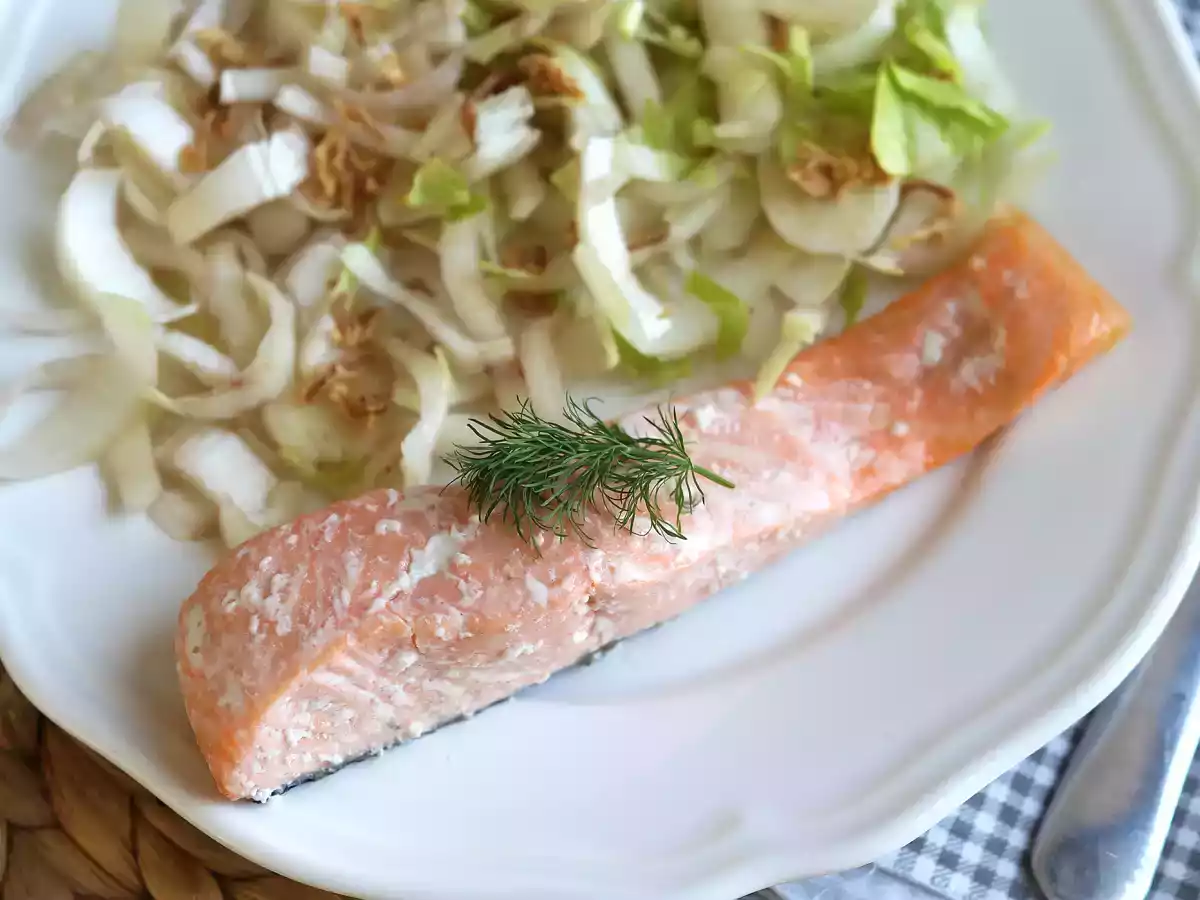 Hvordan steger man en laksesteak på panden? - foto 4