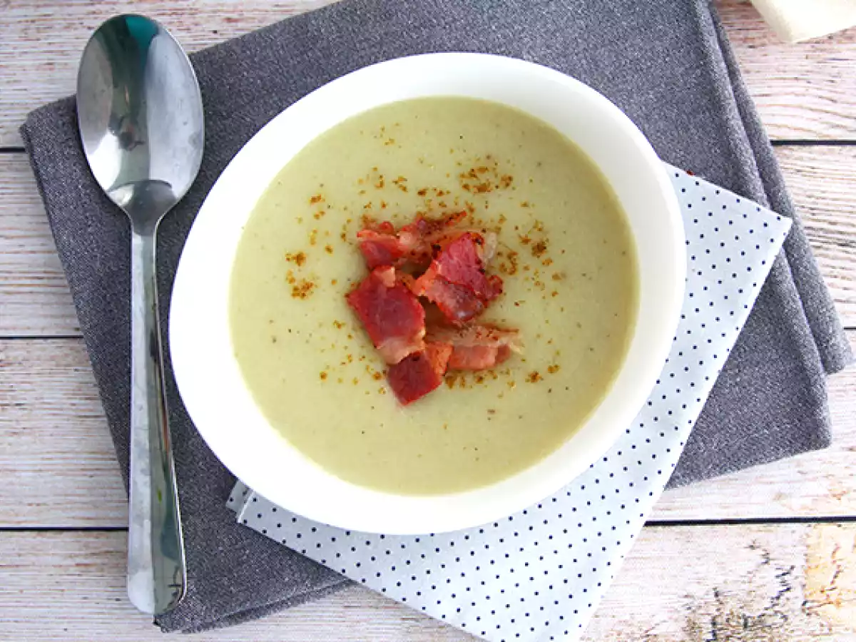 Jordskokke-, kartoffel- og baconsuppe - foto 2