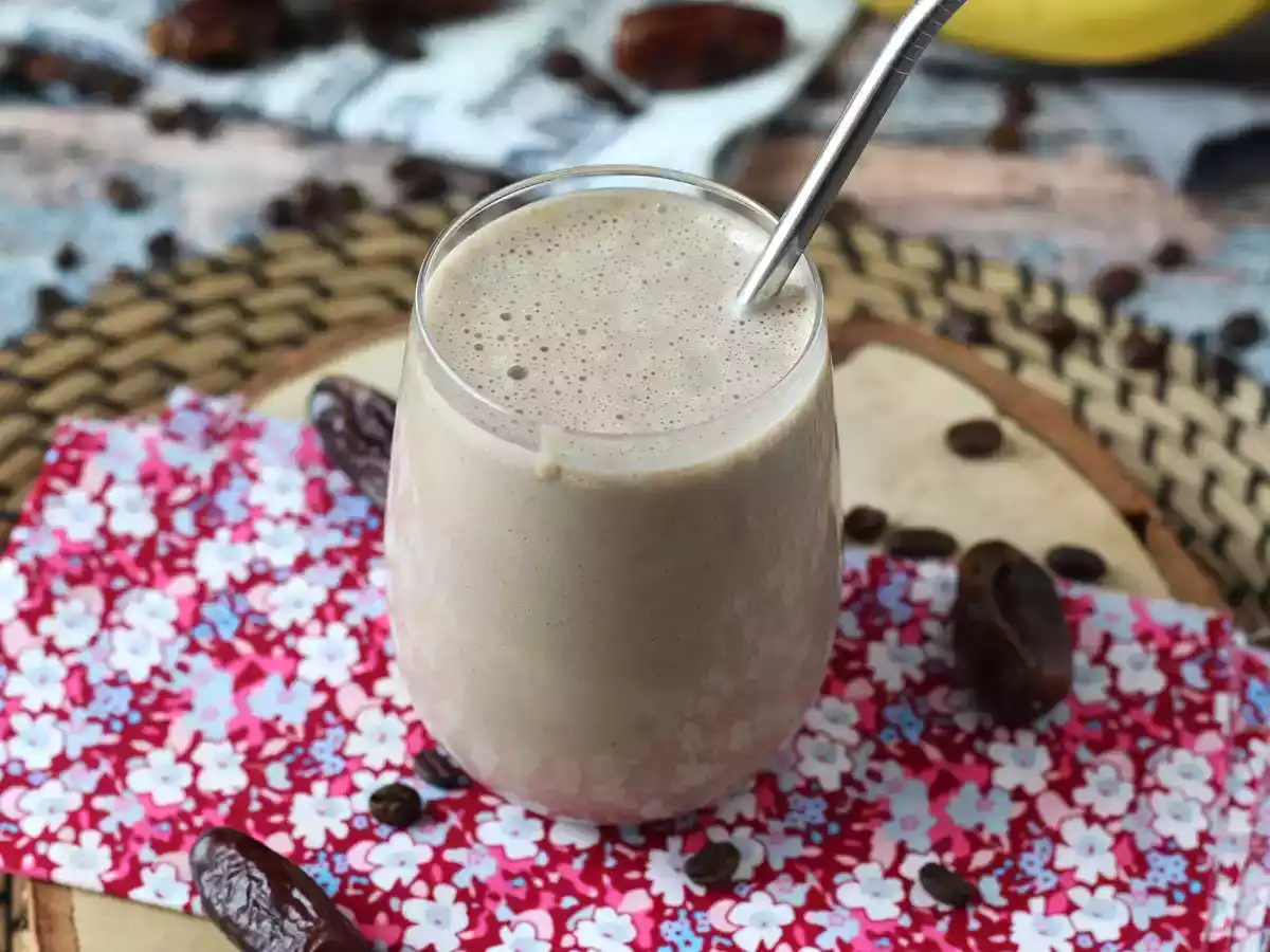 Kaffe og dadelsmoothie til at vække dig! - foto 4