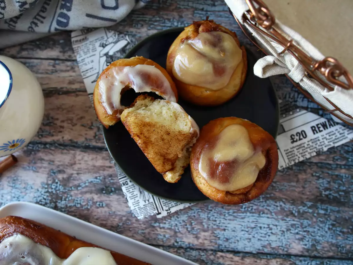 Kanelsnegle – brioche med kanel og vaniljeglasur - foto 5