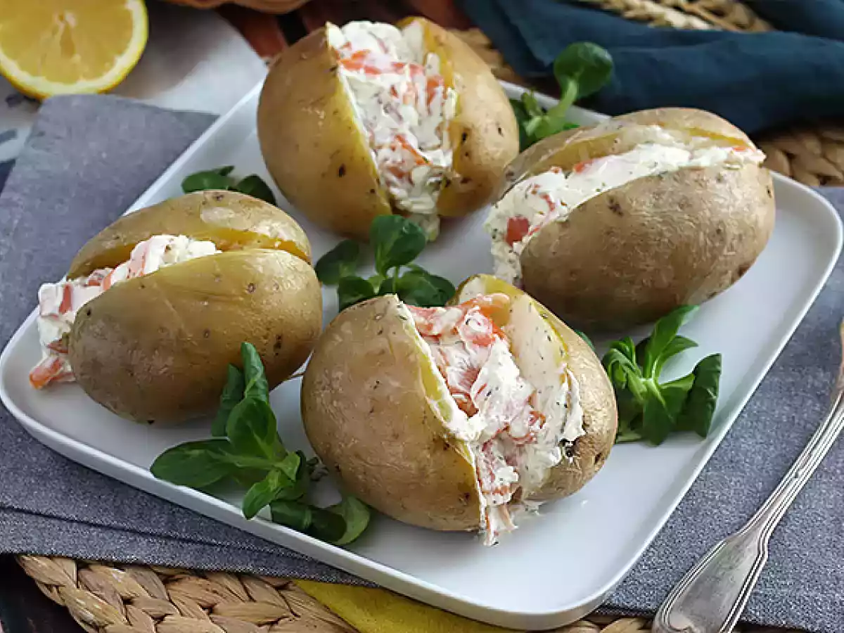Kartofler fyldt med røget laks og fromage frais - foto 2