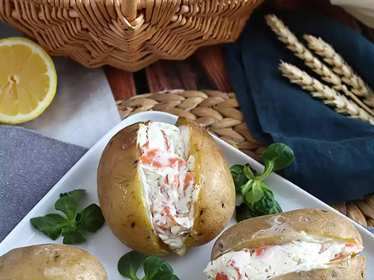 Kartofler fyldt med røget laks og fromage frais - foto 3
