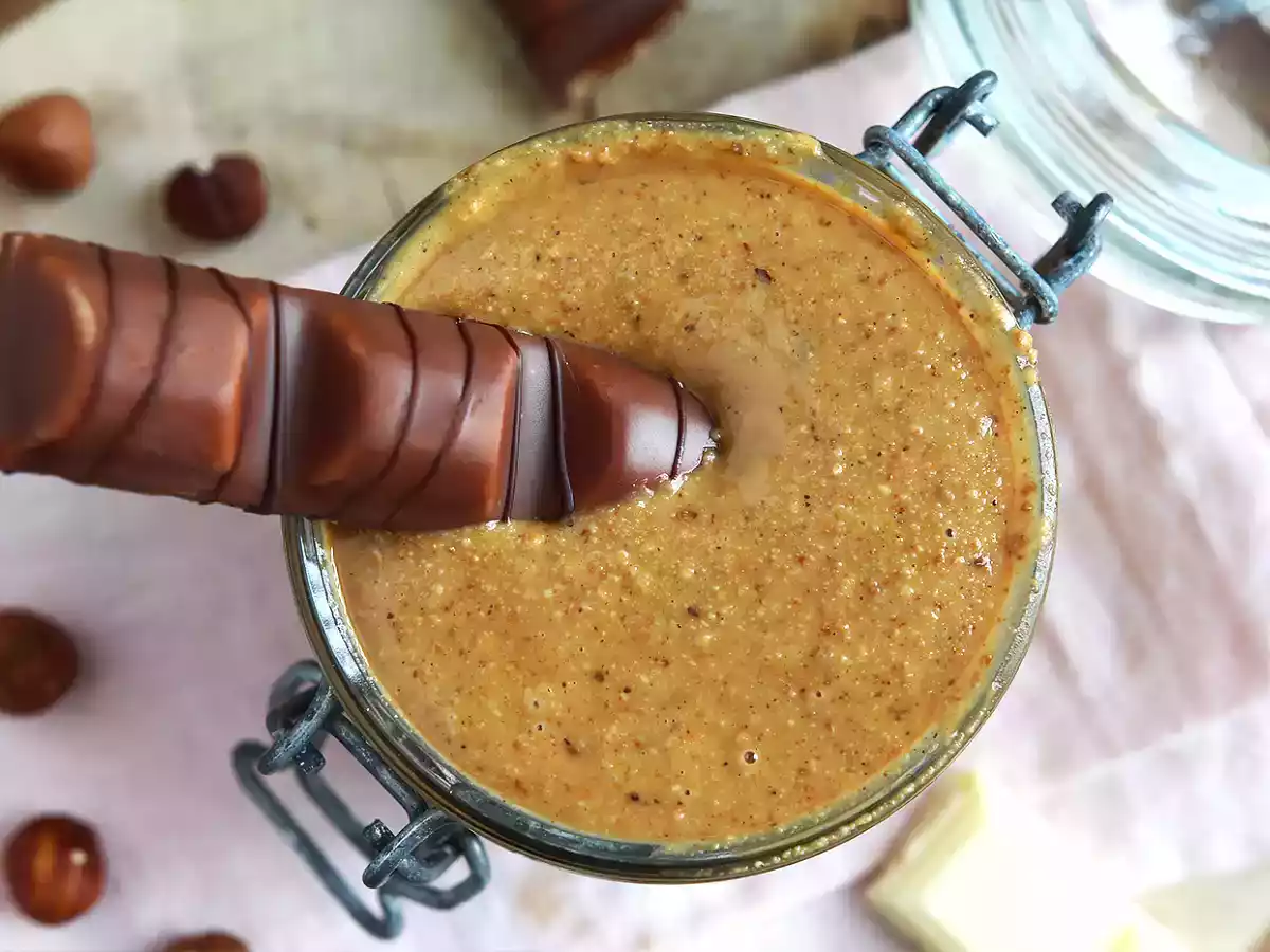 Kinder Bueno smørepålæg med smag - kun 2 ingredienser - foto 5
