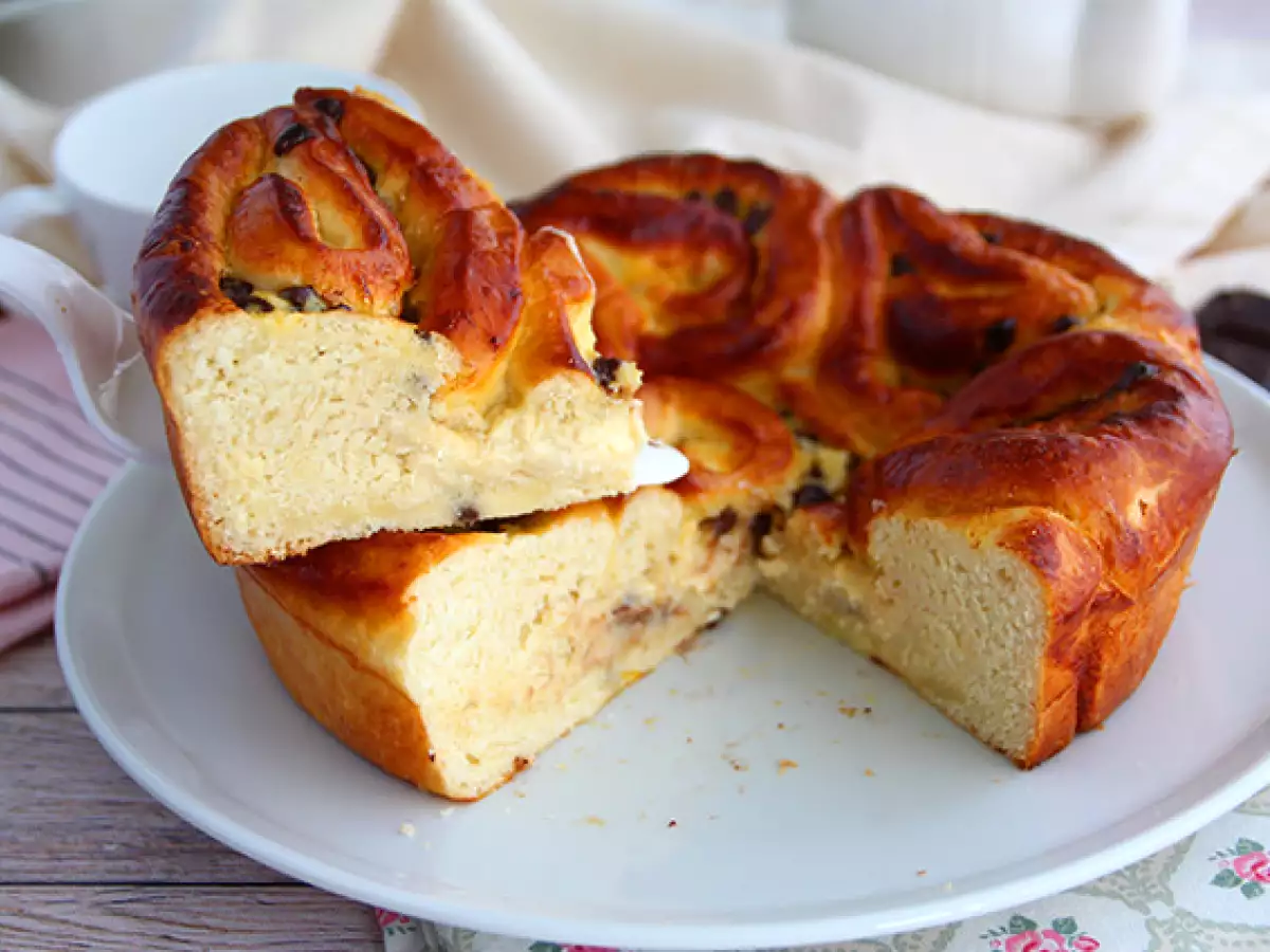 Kinesisk brioche med vaniljecreme og chokoladeknapper - foto 3