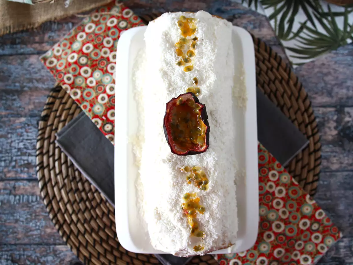 Kokos- og passionsfrugtroulade – perfekt som juleroulade - foto 3
