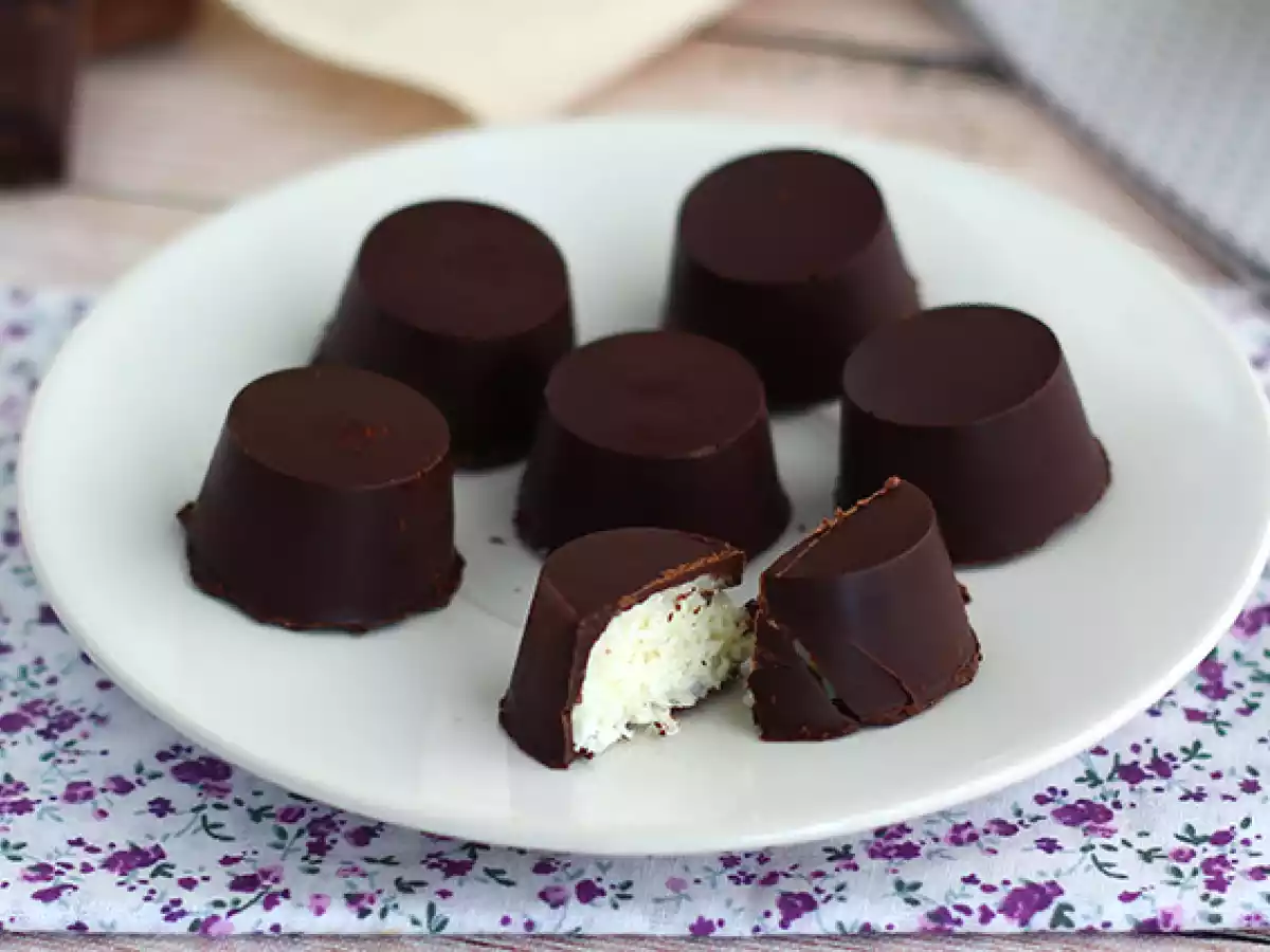 Kokosfyldte chokolader i Bounty-stil