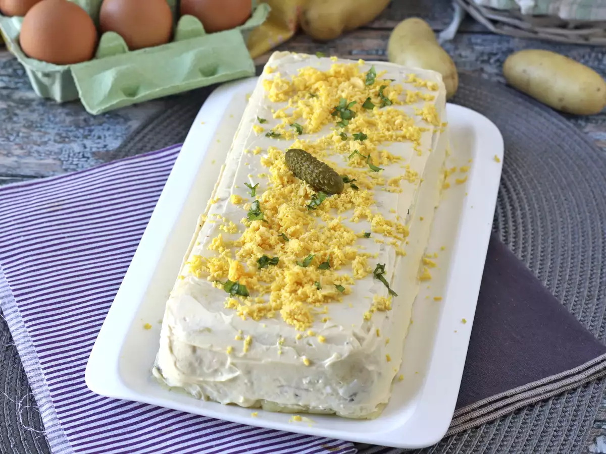 Kold kartoffelterrine med tun og mayonnaise – nem opskrift uden ovn - foto 2