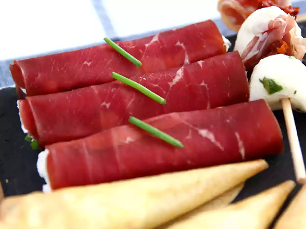 Kvartet af aperitiffer med tørret kød - foto 5