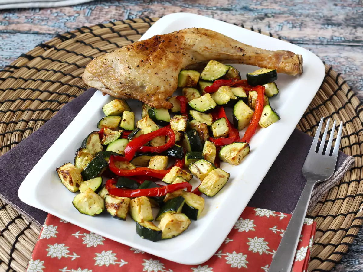Kylling med peberfrugt og squash i airfryer – klar på 20 minutter! - foto 5