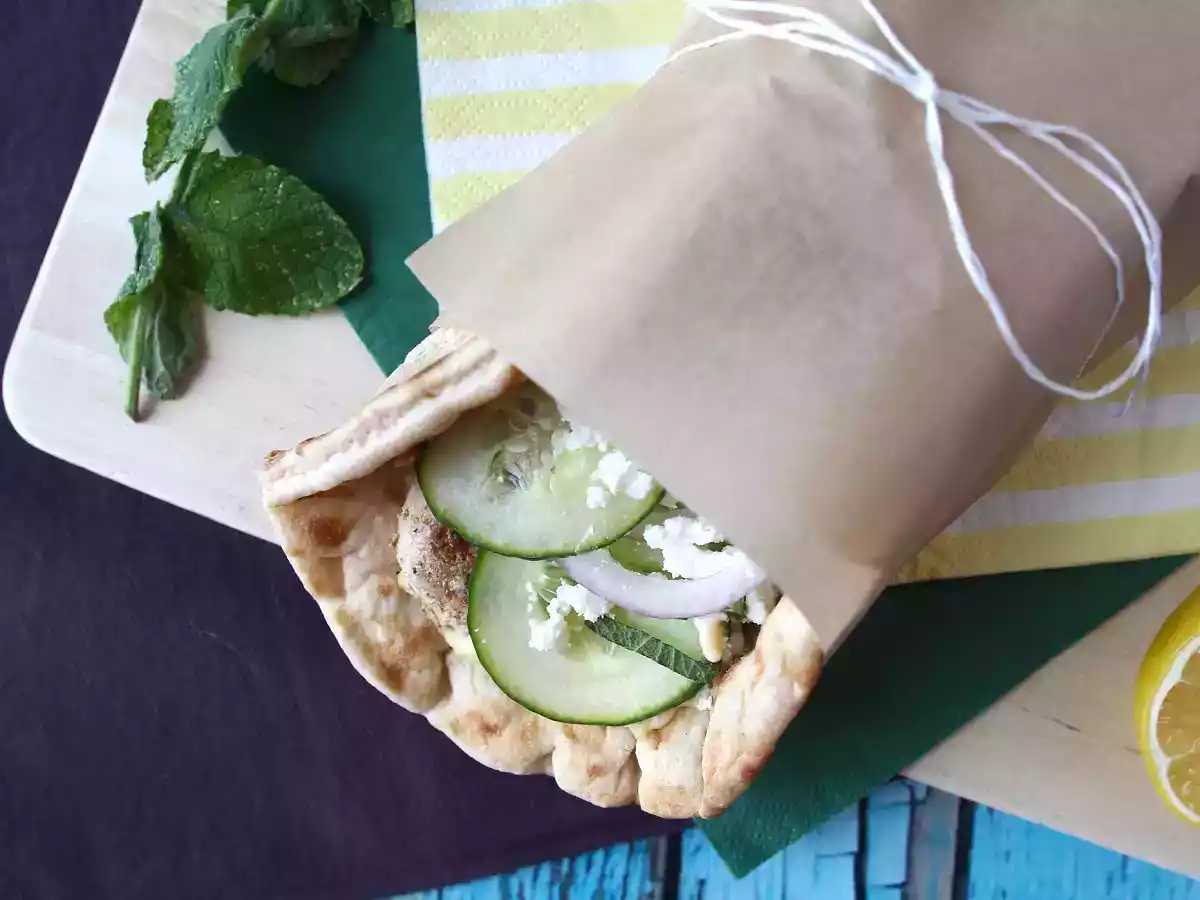 Kyllingegyros, den græske sandwich, du vil elske! - foto 3