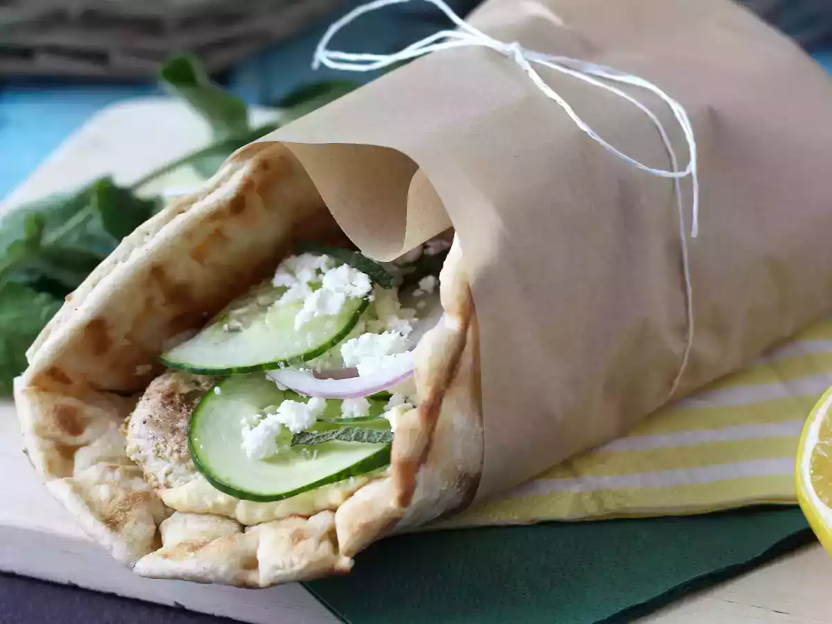 Kyllingegyros, den græske sandwich, du vil elske! - foto 4
