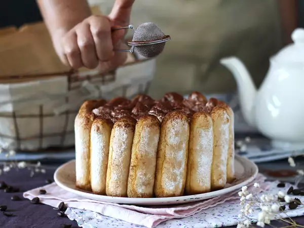 Opskrift Lækker tiramisu-charlotte uden æg