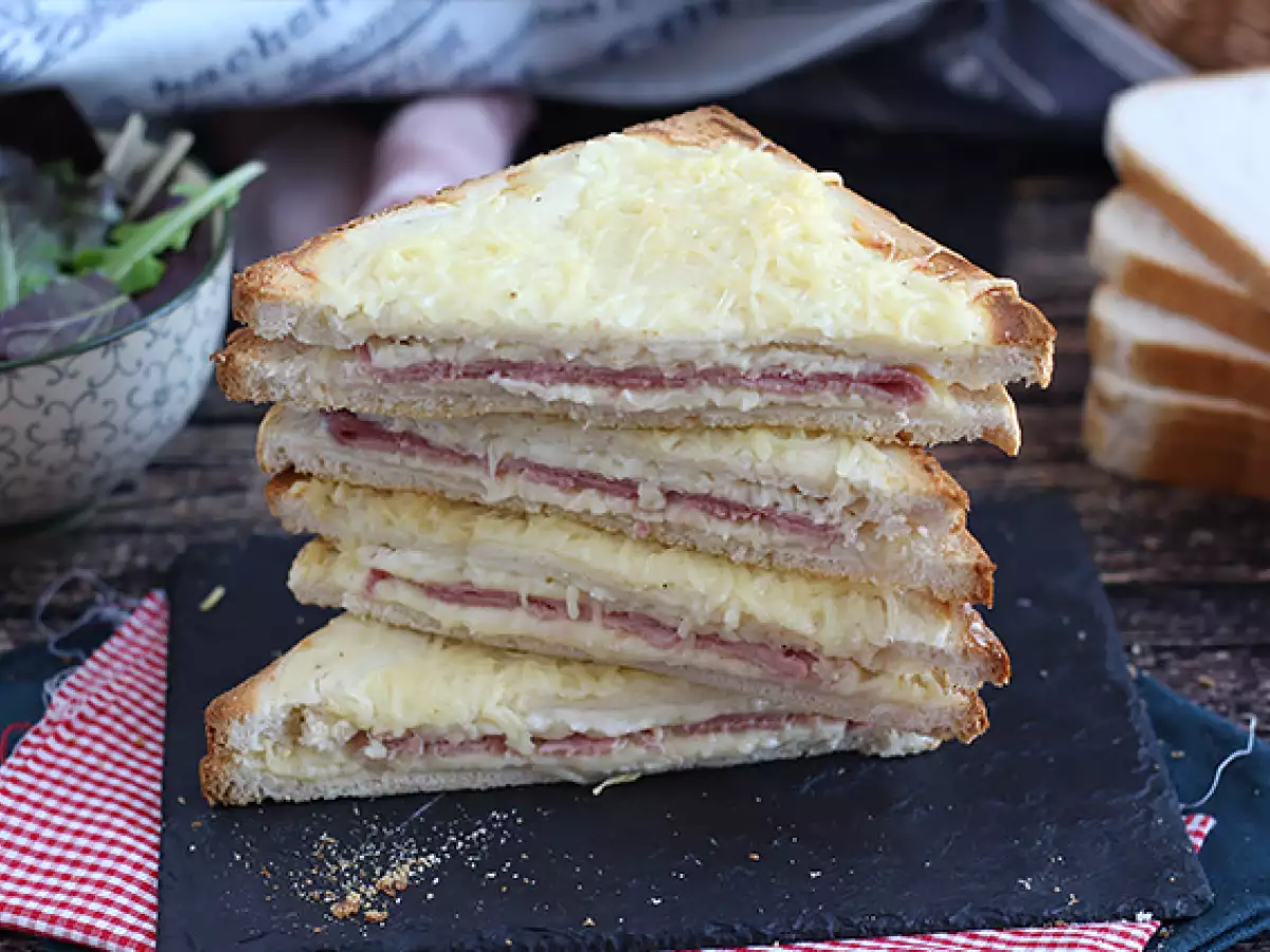 Lækre croque-monsieur med bechamelsauce - foto 3