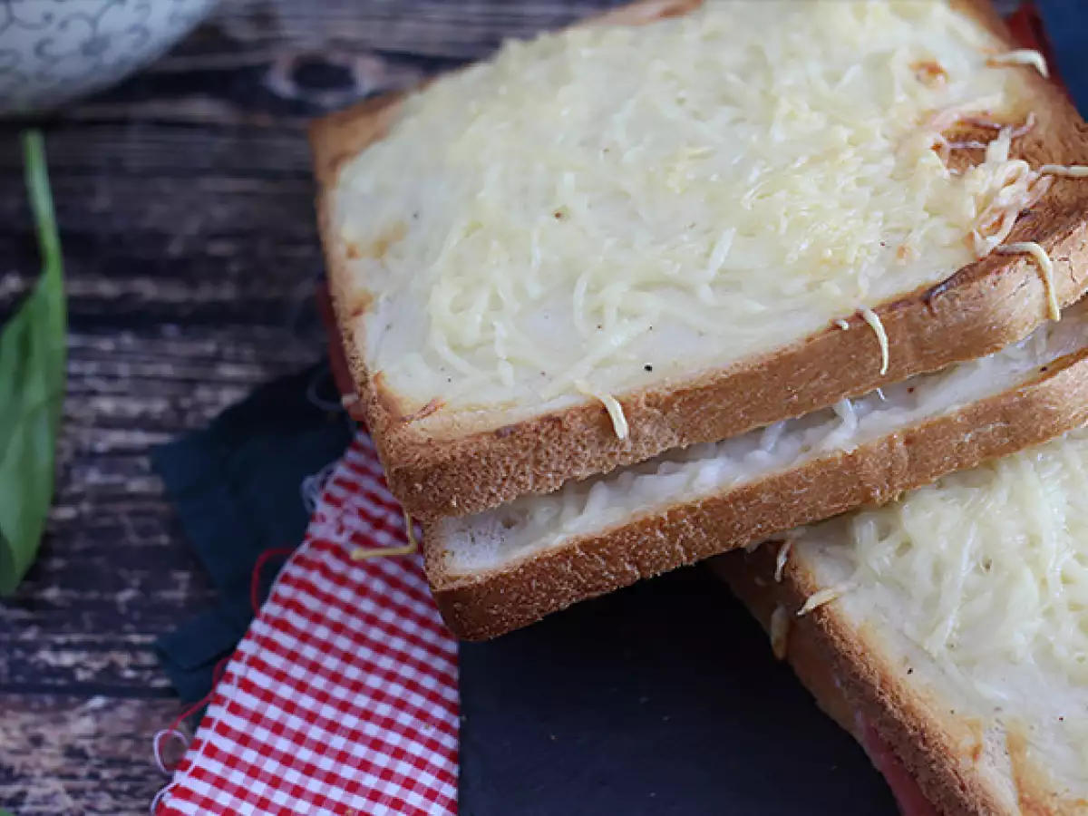 Lækre croque-monsieur med bechamelsauce - foto 5