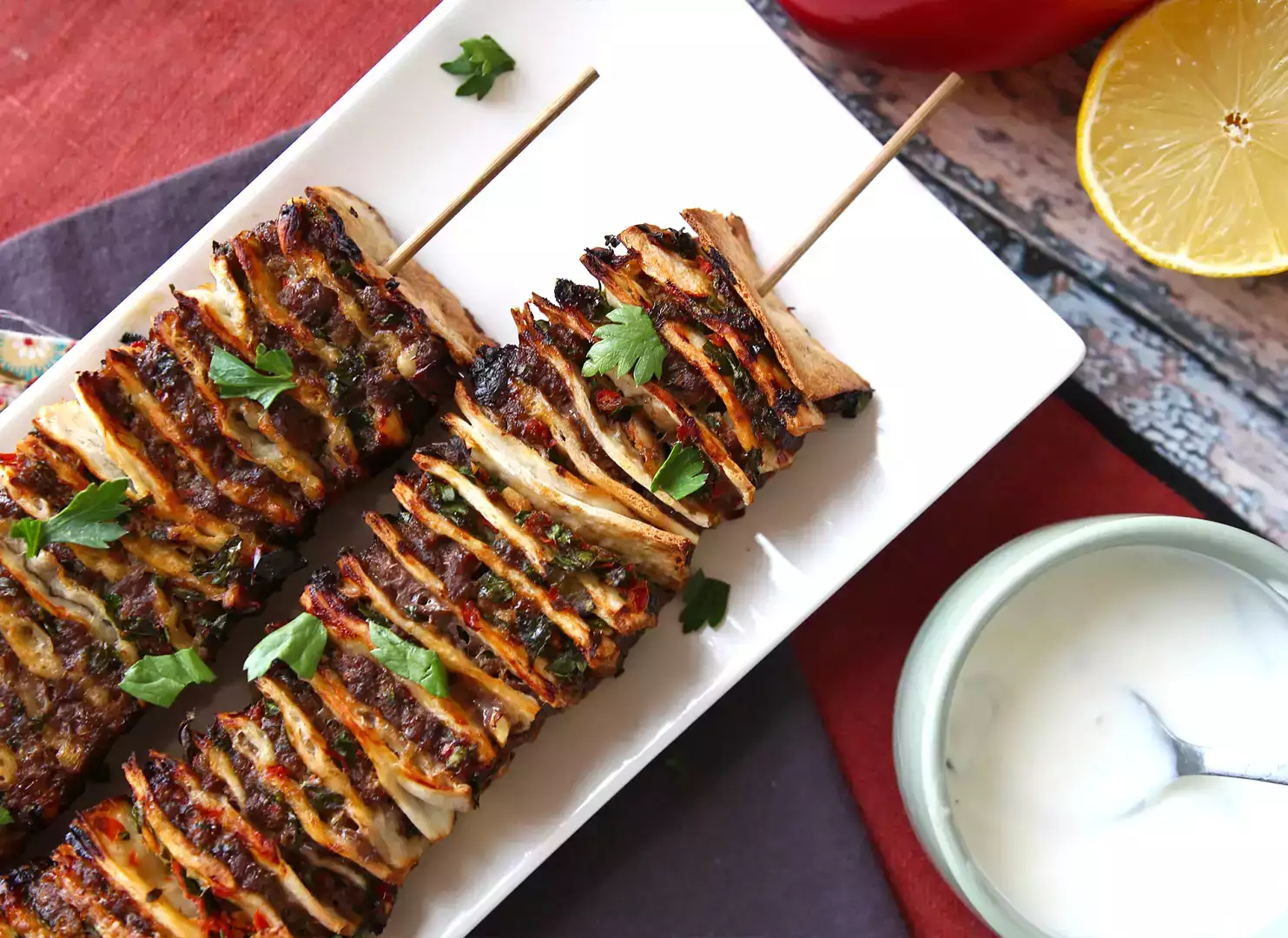 Lavash kebab med tortillas, den berømte nemme ovnbagte kebab!