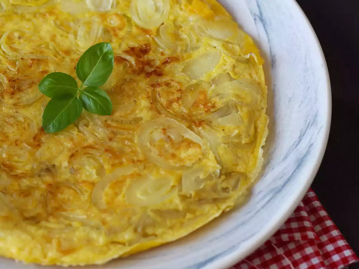 Løgomelet, den velsmagende og lettilberedte opskrift - foto 2