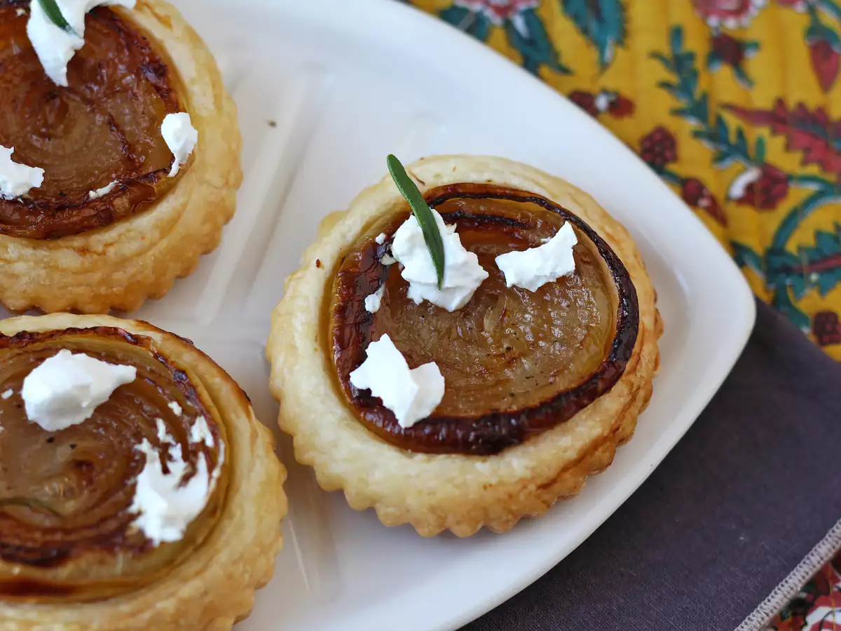 Løgtarteletter tatin - foto 3