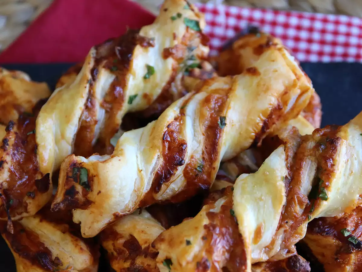 Maxi butterdejssnurrer (tomat, skinke, mozzarella, persille) - foto 4