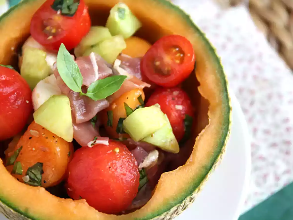 Melonsalat på melon - foto 5