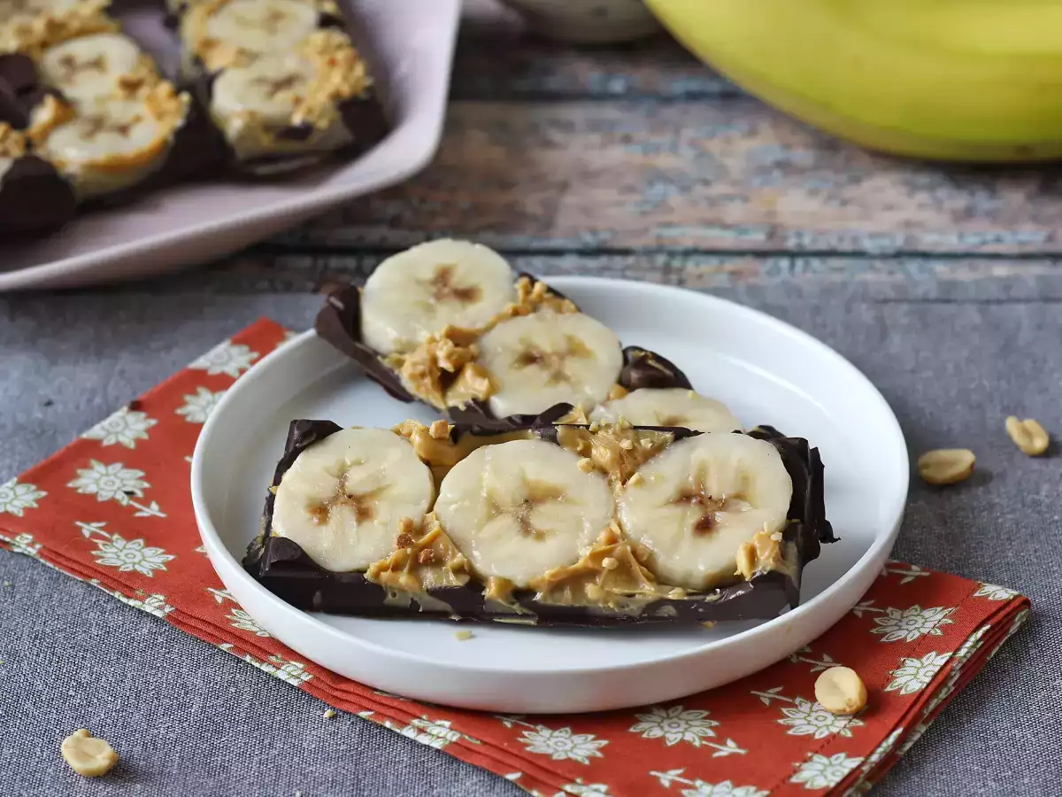 Mini-bananbarer med jordnøddesmør og chokolade – ekstra lækre og uden tilsat sukker - foto 2
