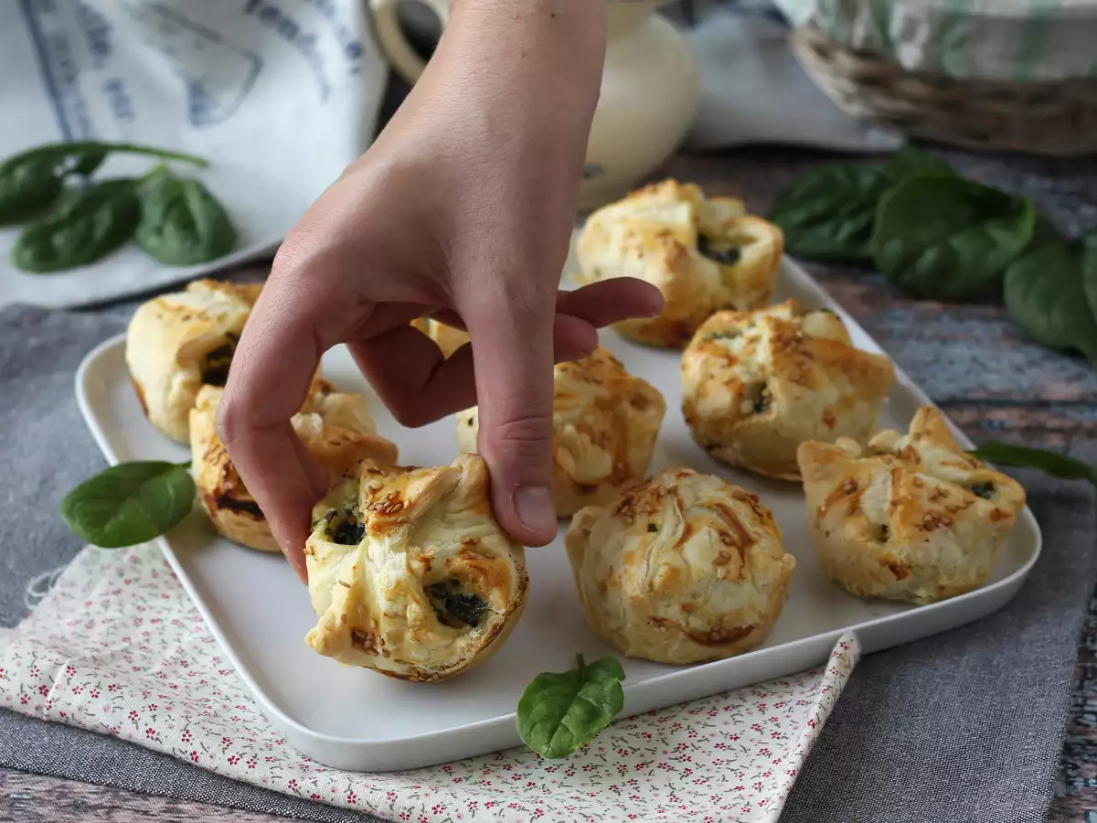 Mini butterdejspakker med spinat og gedeost - foto 3