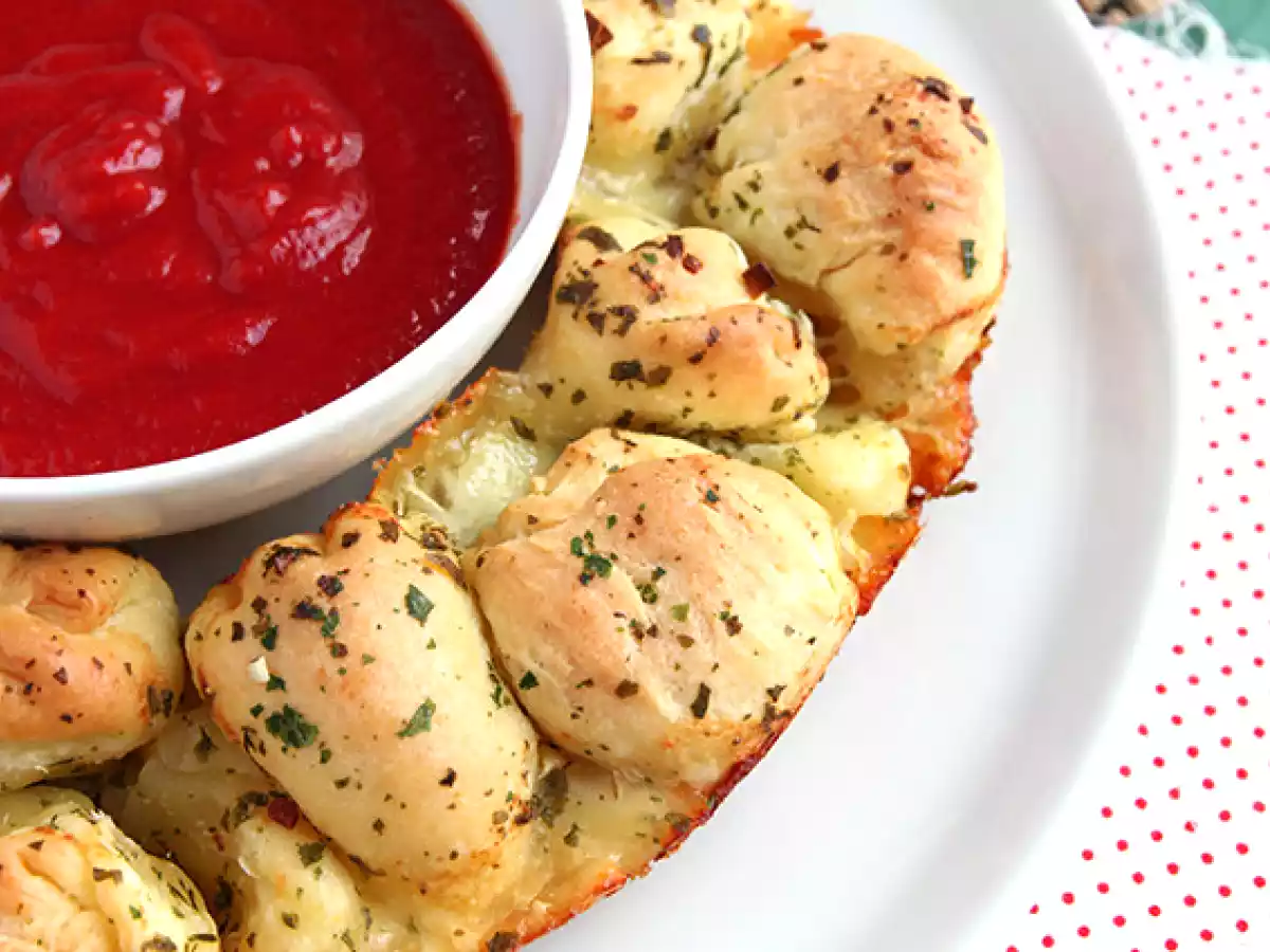Mozzarella-fyldt pizzakrone - foto 4