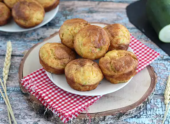 Muffins med courgette og gedeost
