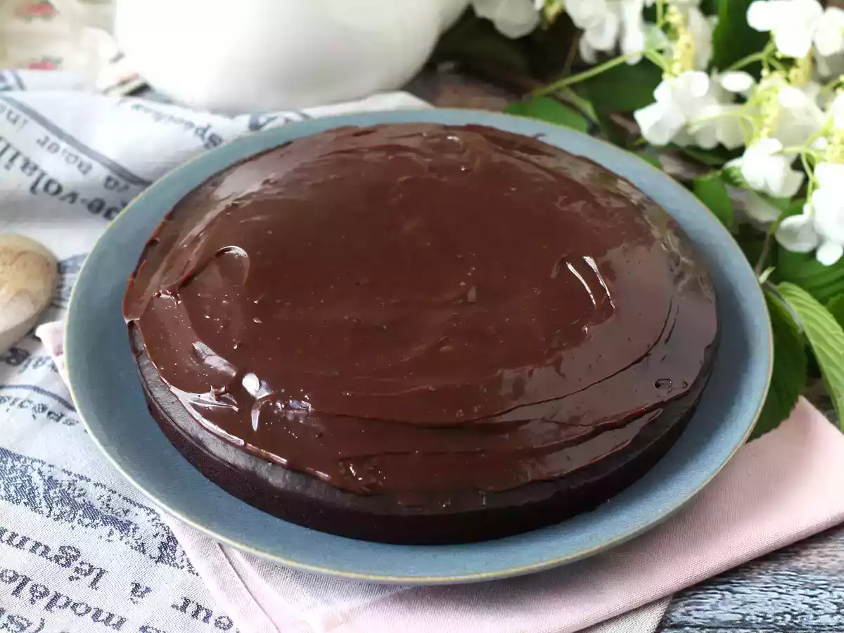 Nega maluca-kage med brigadeiro-glasur - foto 3