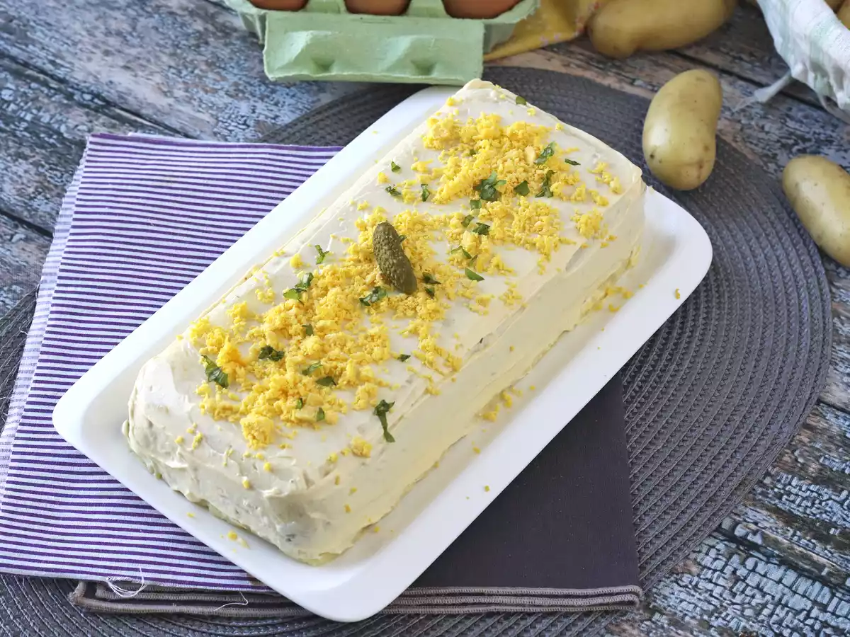 Nem kold kartoffelkage uden bagning med tun og mayonnaise - foto 3