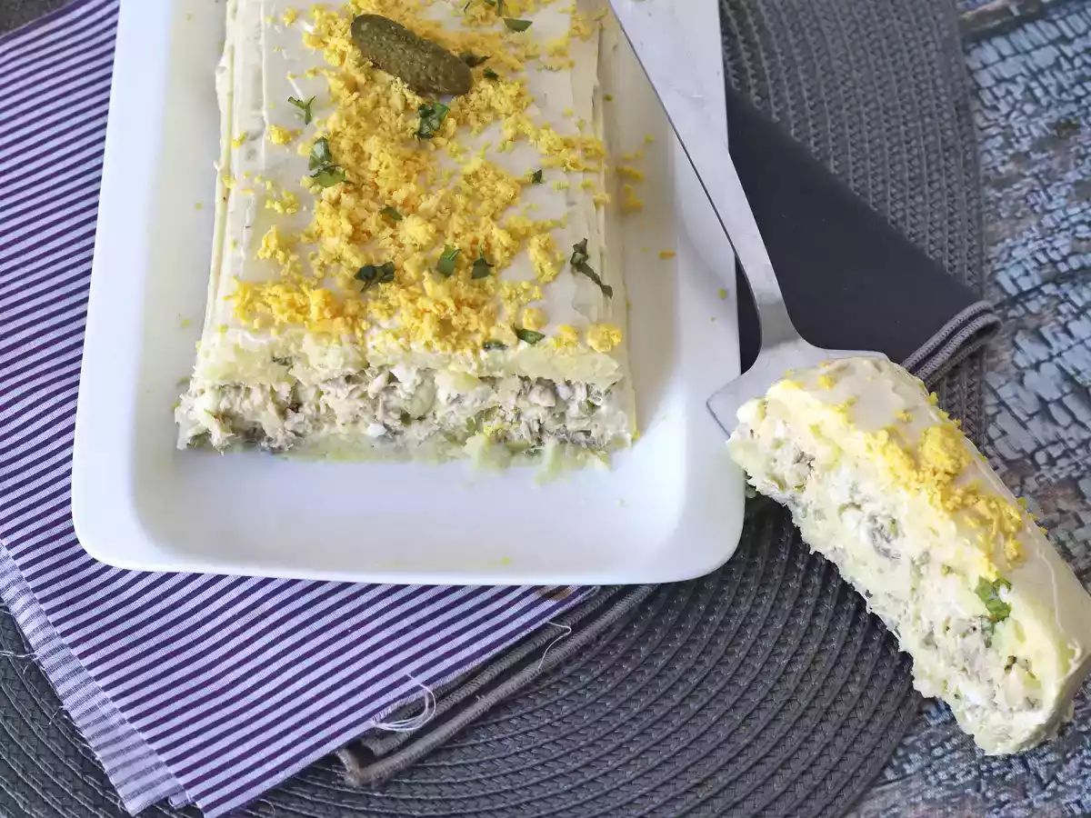 Nem kold kartoffelkage uden bagning med tun og mayonnaise - foto 4