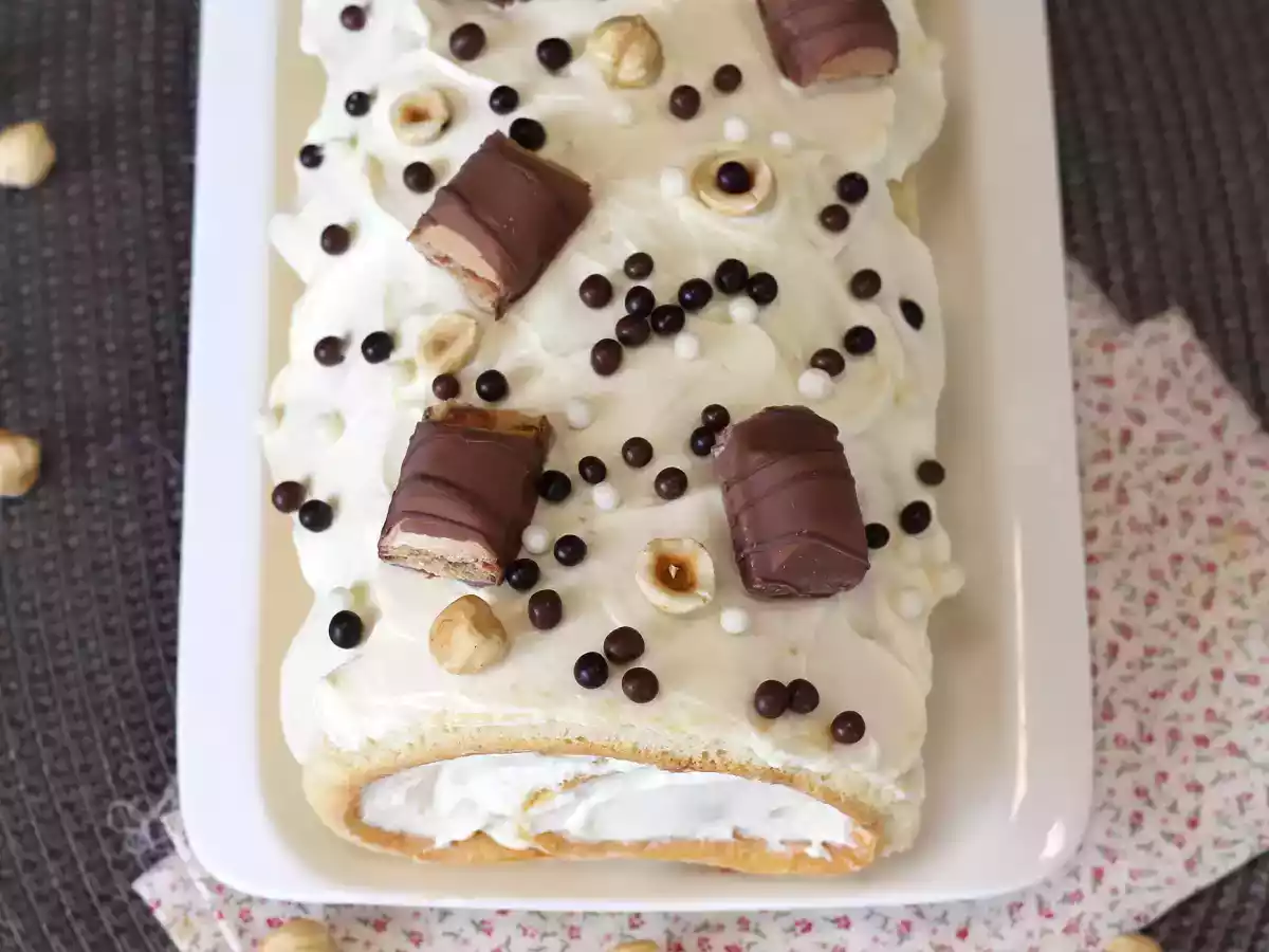 Nem rulle med Kinder Bueno-smag, perfekt som fødselsdagskage eller julekugle! - foto 3