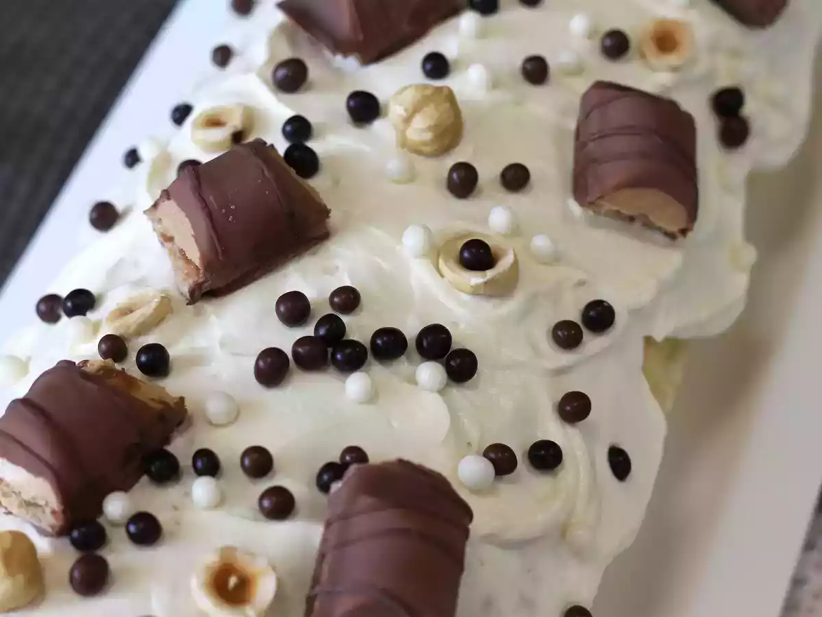 Nem rulle med Kinder Bueno-smag, perfekt som fødselsdagskage eller julekugle! - foto 7