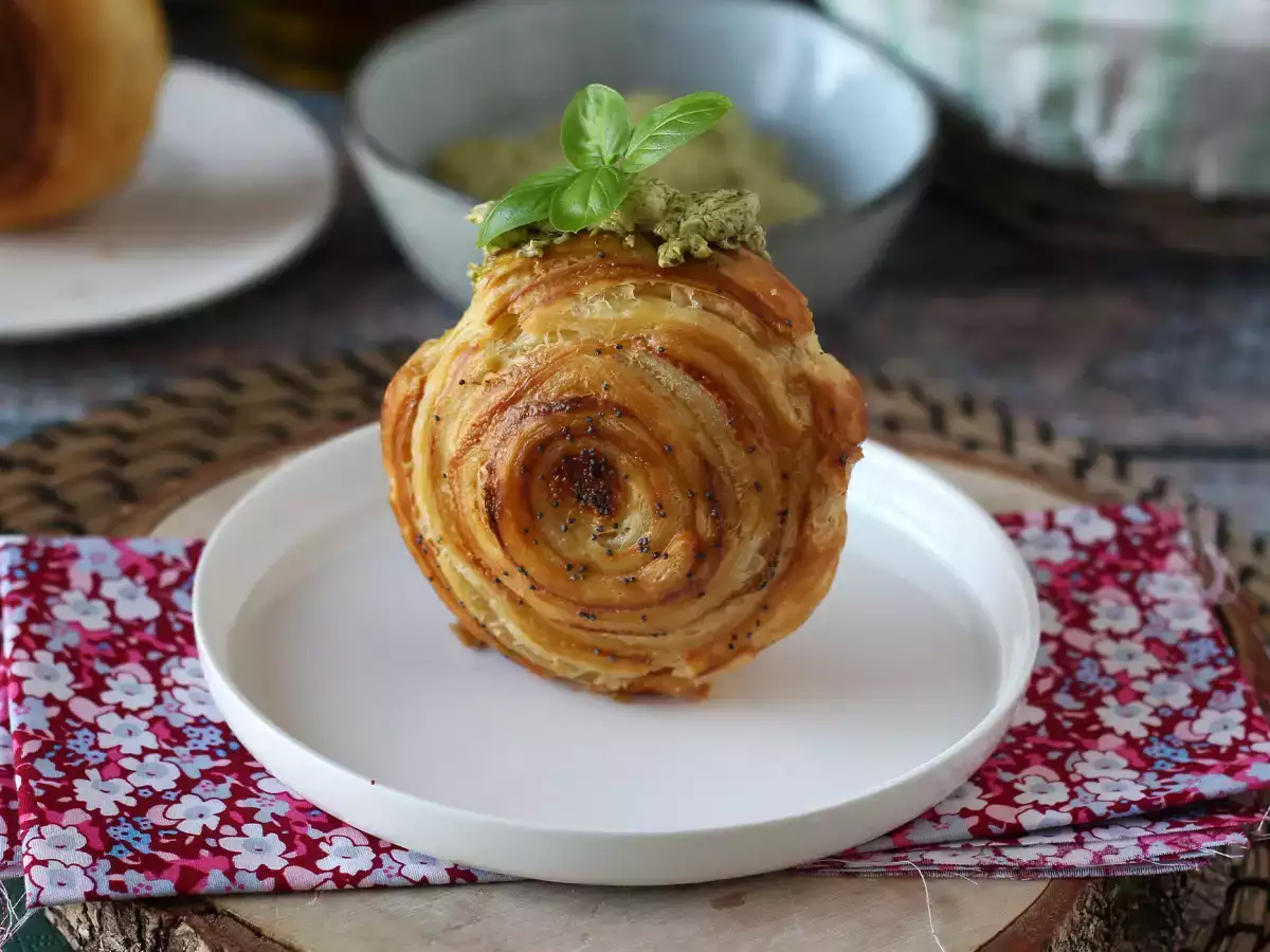 Nem saltet New York-roll med pesto og friskost – med kun 4 ingredienser