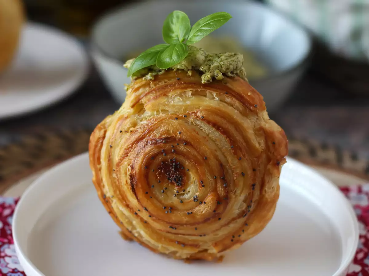 Nem saltet New York-roll med pesto og friskost – med kun 4 ingredienser - foto 3